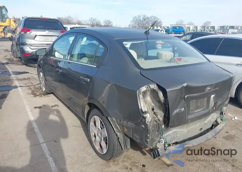 2008 Nissan Sentra 2.0S из США, поврежденный, VIN 3N1AB61E88L636212